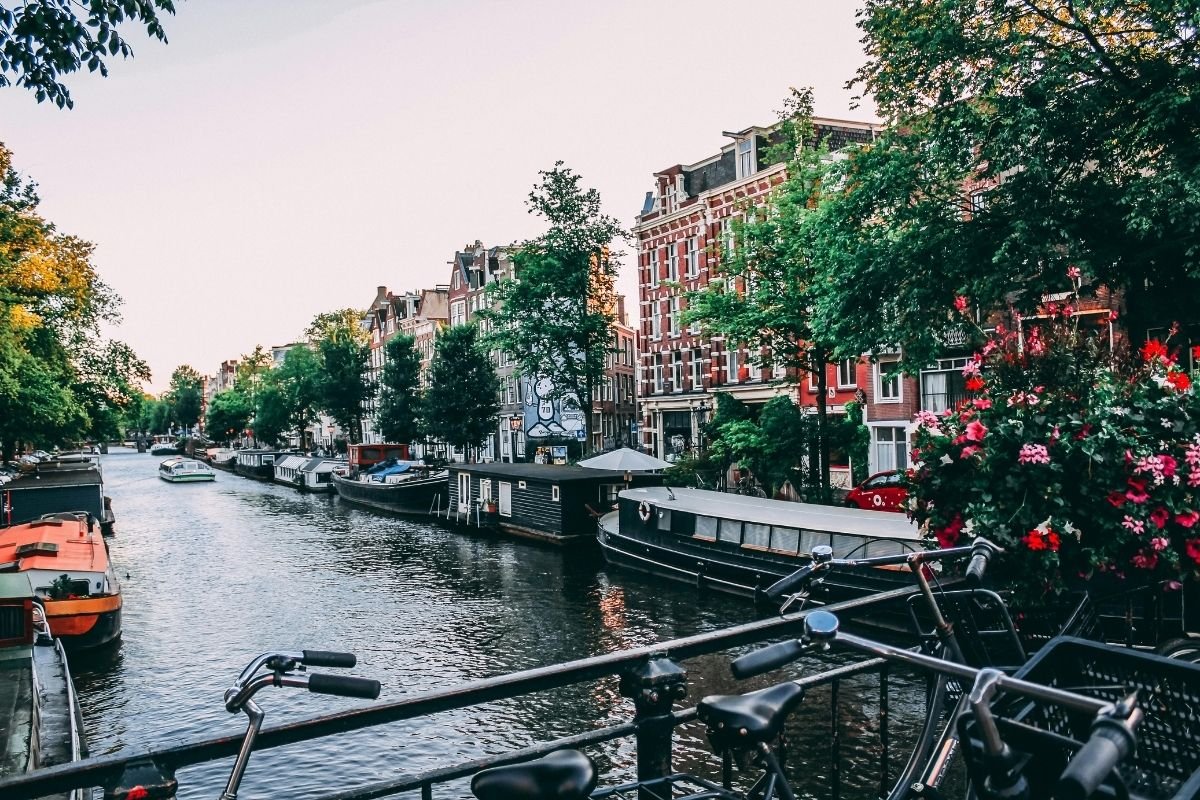 10 Unmissable Things to Do in Amsterdam 10 Unmissable Things to Do in Amsterdam