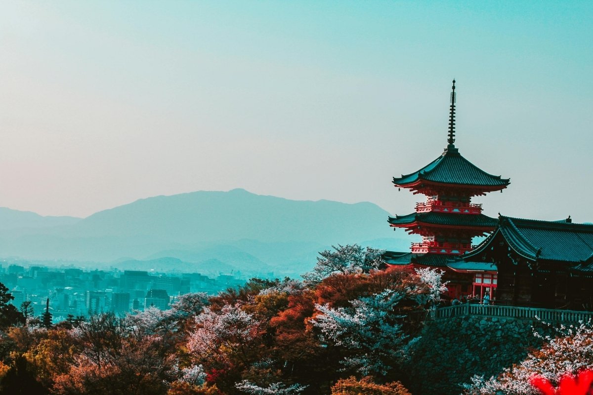 Dating culture in Japan