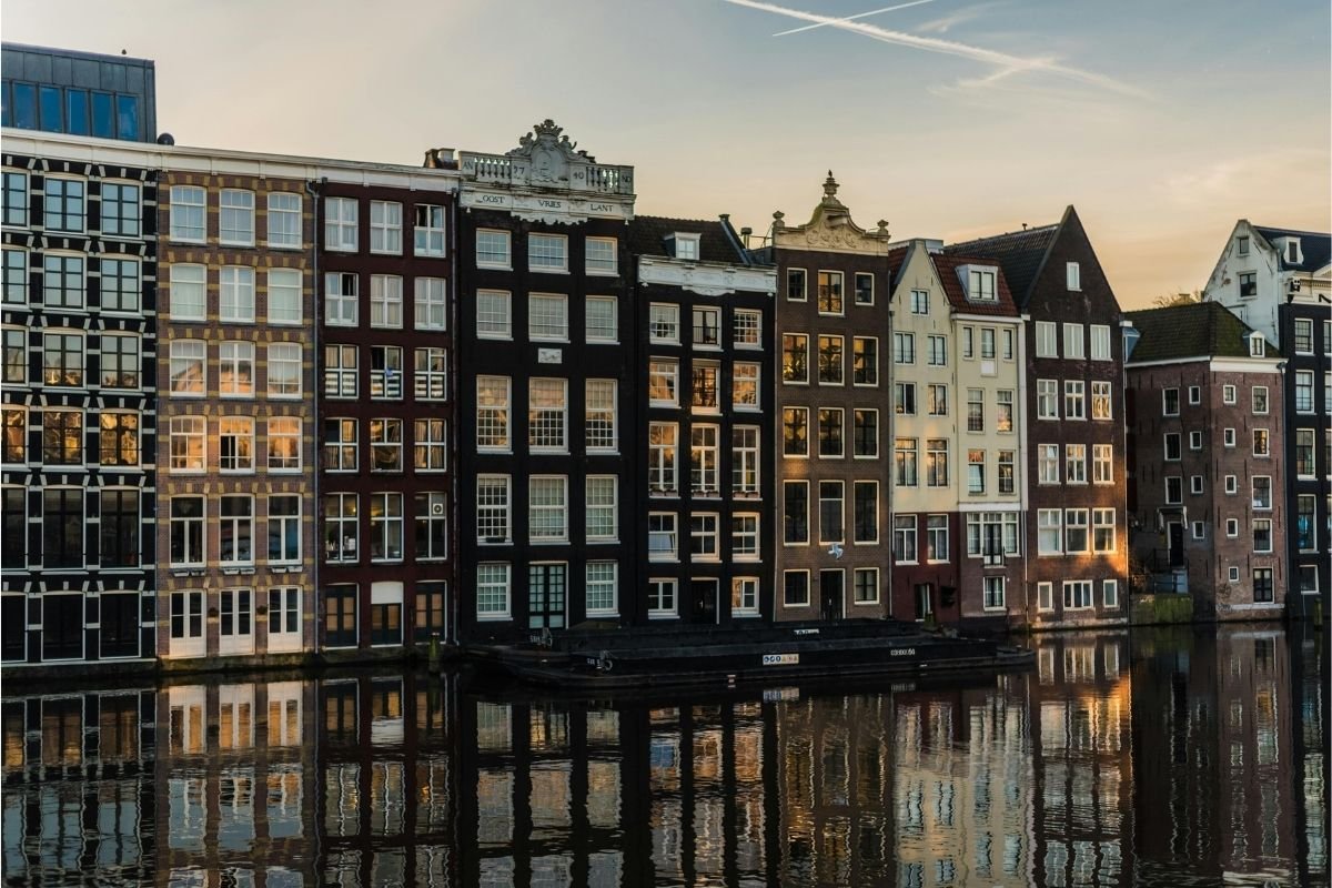 111 10 Unmissable Things to Do in Amsterdam