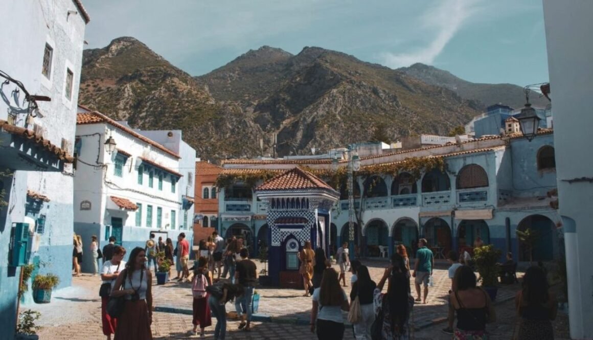 5 Shocking Countries with Tourist Scams You Should Know Before Traveling