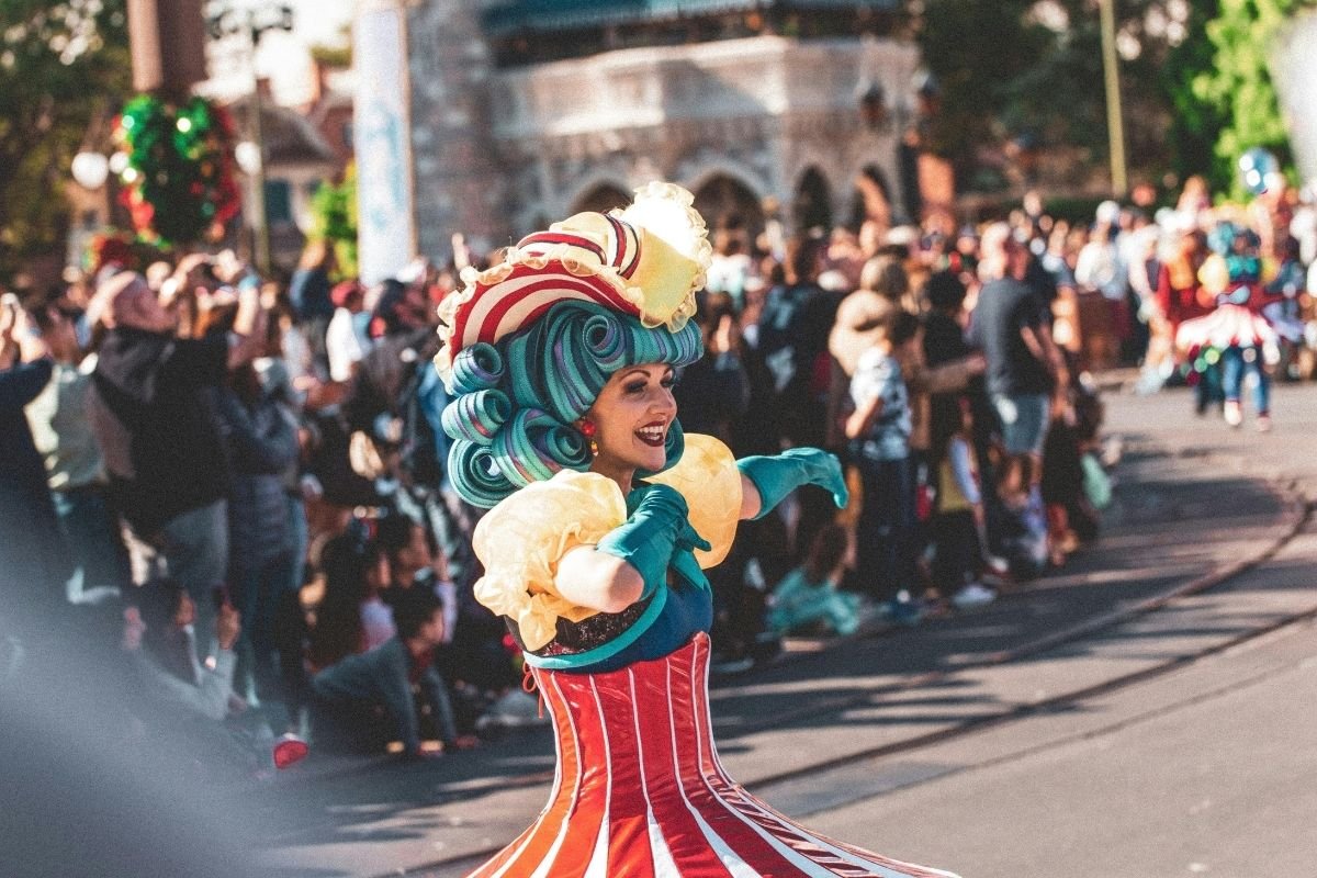 158 10 Smart Things to Know Before Disneyland Trip
