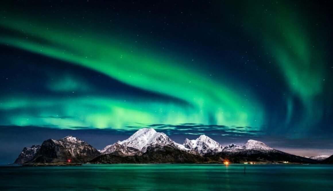 10 Smart Tips Before Epic Northern Lights Journey