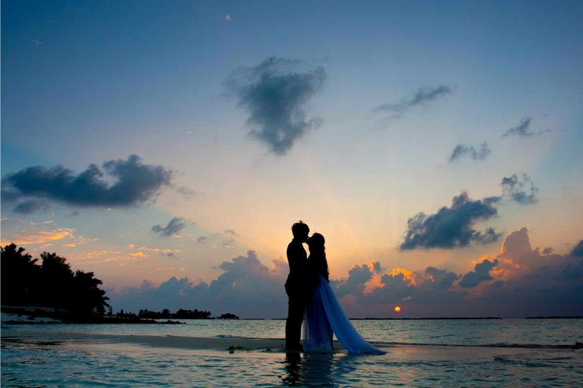 Explore 10 Dreamy Countries for Romantic Honeymoons