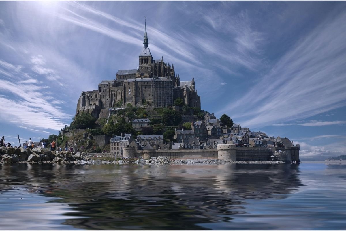 Top Picks: 5 Dream Countries for First Trip Abroad