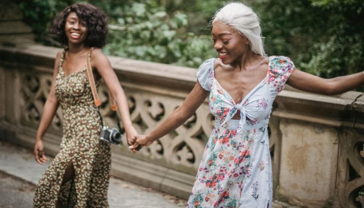 9 Amazingly Fun Countries for Girls Trip
