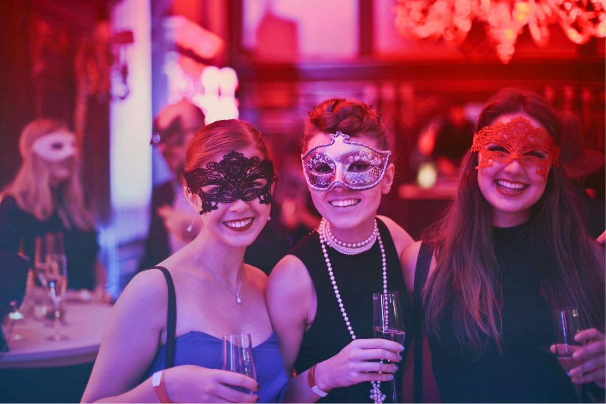 Best 9 European Cities for craziest nightlife