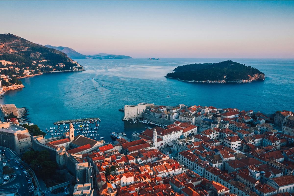 10 Epic Set-Jetting Locations to Explore