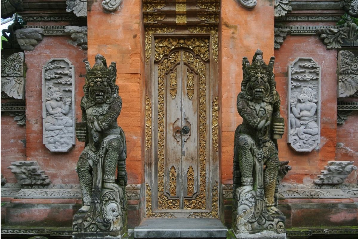 7 Best Attractions You Can’t Miss in Bali